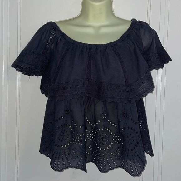 Nwot American Eagle Outfitters dark gray boho cropped eyelet lace blouse - Picture 1 of 8